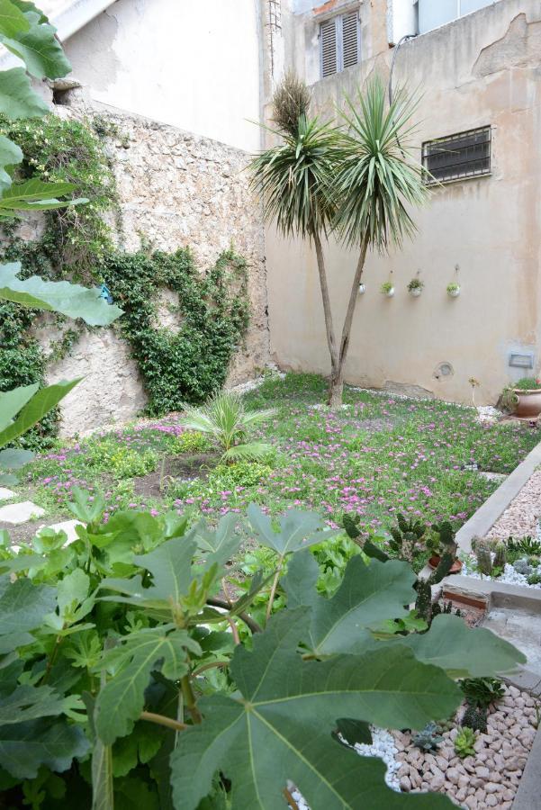 Ferienwohnung Old Town Secret Garden Alghero Exterior foto